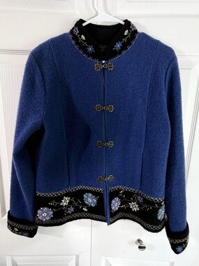 Icelandic Design Embroidered Wool Jacket Blue Womens Medium NWT Wool Sweater